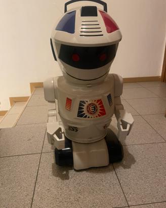 Emilio robot