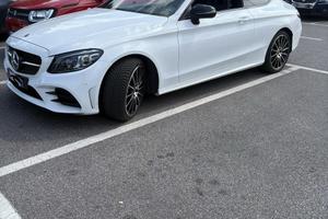 Mercedes 300 d coupe amg line
