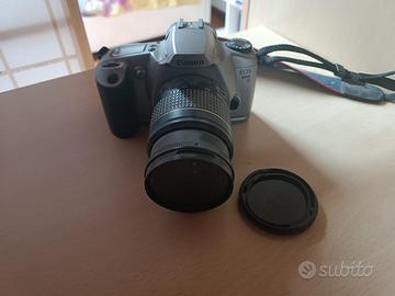 macchina fotografica analogica Canon EOS 3000