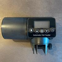 Mangiatoia automatica per acquario