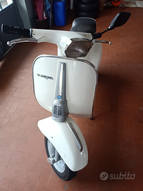 Vespa 50