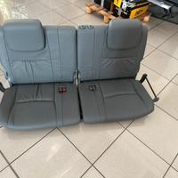 Terza fila sedili Toyota Landcruiser KDJ120