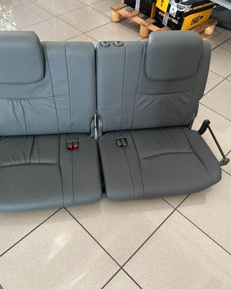 Terza fila sedili Toyota Landcruiser KDJ120