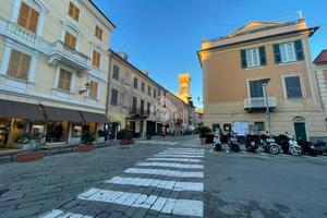 NEGOZIO A SESTRI LEVANTE