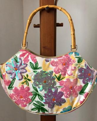 borsa a spalla con fiori