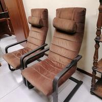 Coppia di poltrone design vintage