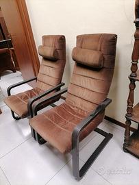 Coppia di poltrone design vintage