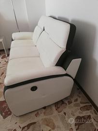 Divano in pelle posti reclinabile Arredamento e Casalinghi In