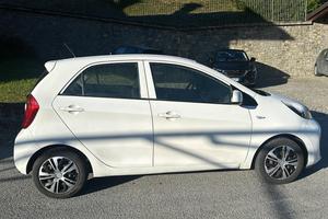 Auto Kia Picanto