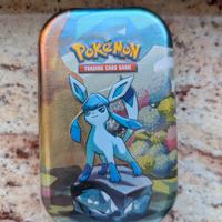 Mini Tin Pokémon Glaceon Evoluzioni Prismatiche
