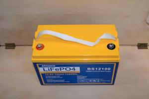 Batteria servizi al litio Lifepo4 100Ah per camper