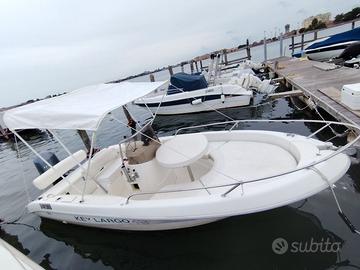 Splendida Barca Key largo 19  darsena inclusa