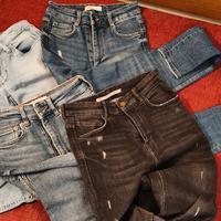 4 Paia di Jeans Donna della Stessa Taglia