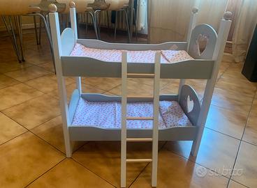 Letto a castello  in legno per bambole