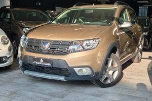 Dacia Sandero Stepway 1.0 TCe 100 CV ECO-G Comfort