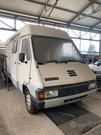 Camper meccanica Renault traffic