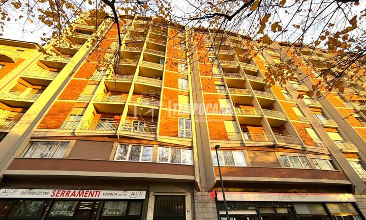 TRILOCALE AL QUARTO PIANO CON ASCENSORE!!