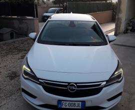 Opel Astra 1.6 CDTi Sports 017