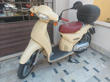 Scarabeo 50 2T - de luxe