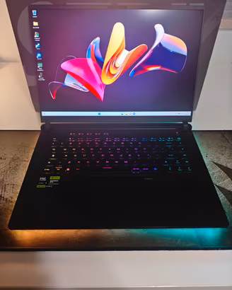 ASUS ROG SCAR G16  Ultra 9, RTX 5070 Ti, 64GB, 2TB