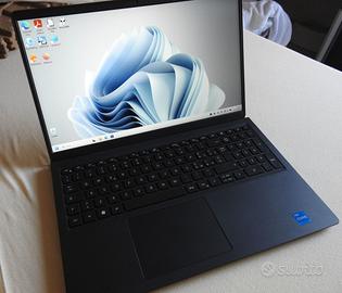 Pc portatile Notebook DELL Vostro 3520 - nuovo
