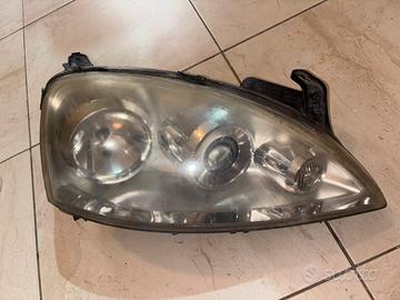 Faro opel corsa