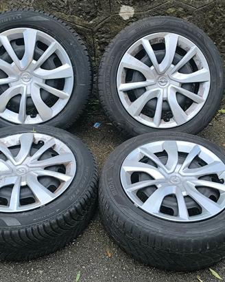 Set di 4 Cerchi in ferro da 16x OPEL CORSA + GOMME