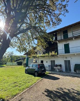 RUSTICO A VAPRIO D'AGOGNA