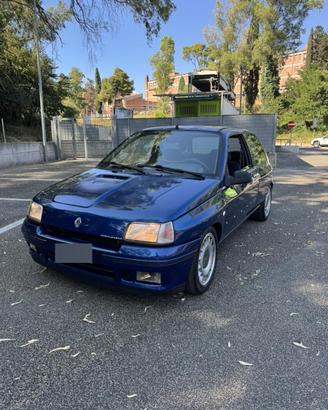 Renault clio 1.8 16 v