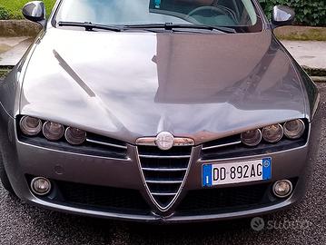 ALFA ROMEO 159