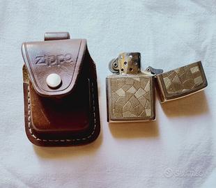 Zippo Gold Plate, con custodia di cuoio