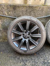 Cerchi in Lega originali Range Rover Evoque gommat