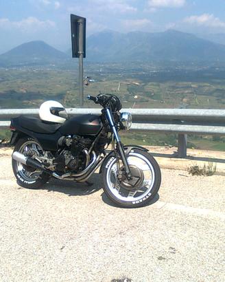 Honda CBX 550 F2 – Special/Naked