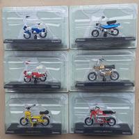 LOTTO 18 MODELLINI MOTORINO DIFFERENTI lunghi 8 cm