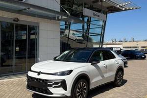 Volkswagen T-Roc LIFE 1.5 Benzina Ibrido - 150CV -