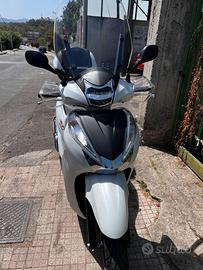 Honda SH 300 2017