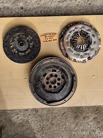 Kit Volano e Frizione Peugeot 2.0 hdi