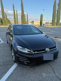Volkswagen Golf 7.5 1.5 TSI 150 CV R-Line