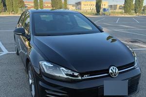 Volkswagen Golf 7.5 1.5 TSI 150 CV R-Line