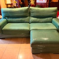 Divano 4 posti + pouf Poltrone e Sofà