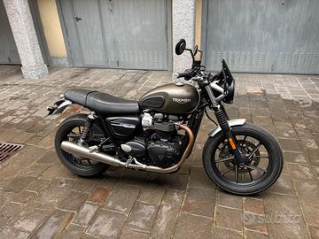 Triumph Street Twin 900