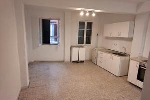 Trilocale centrale ristrutturato