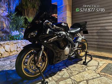 HONDA CBR 1000 RR FIREBLADE