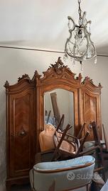 Mobili antichi: Armadio come da foto