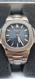 Orologio automatico design iconico sportivo