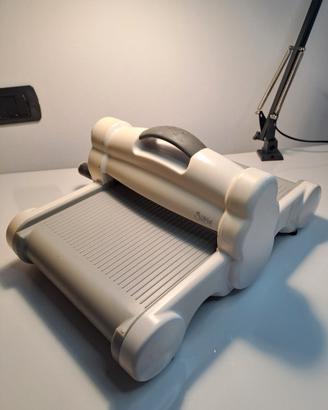 Big Shot Plus Sizzix macchina da taglio