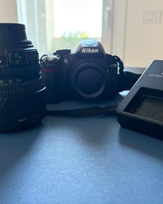 Nikon D3100 + Nikkor DX 18-105