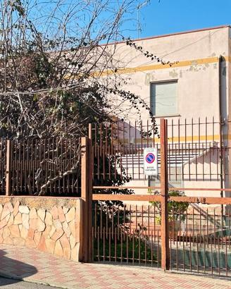 Cagliari,Via delle Felci, 160 mq interni