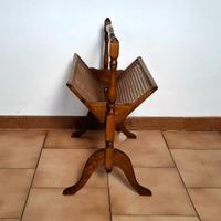 portariviste anni 60', in legno e paglia Vienna 