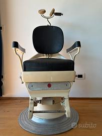 Poltrona da dentista restaurata